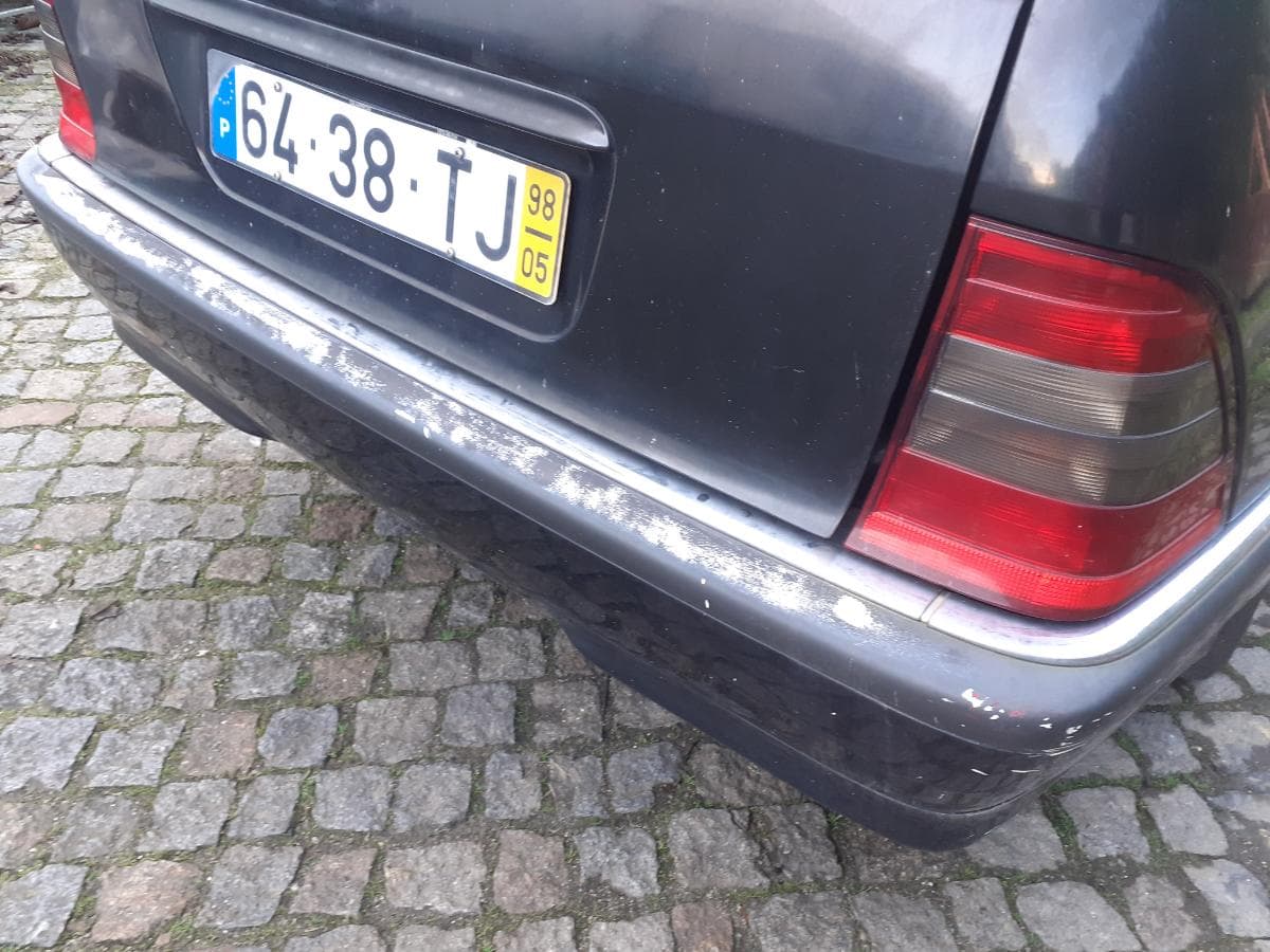Mercedes-Benz C220 CDI · Ano 1998 — image 10