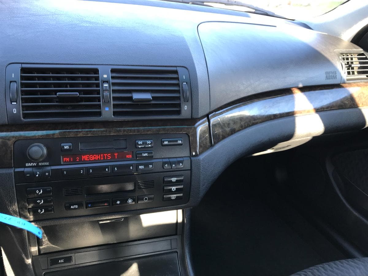 BMW 320i · Ano 1998 — imagen 24