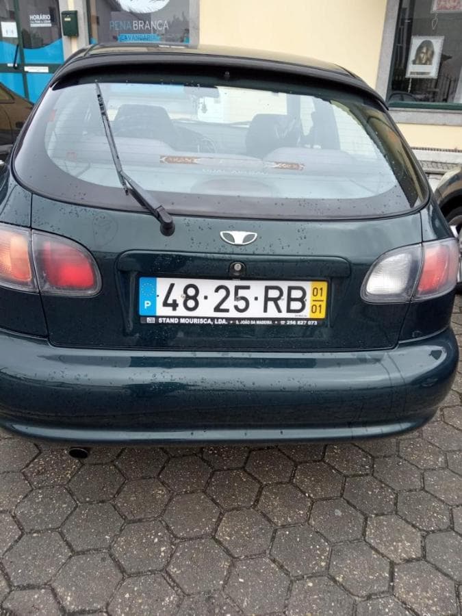 Daewoo Lanos · Ano 2001 — imagen 1