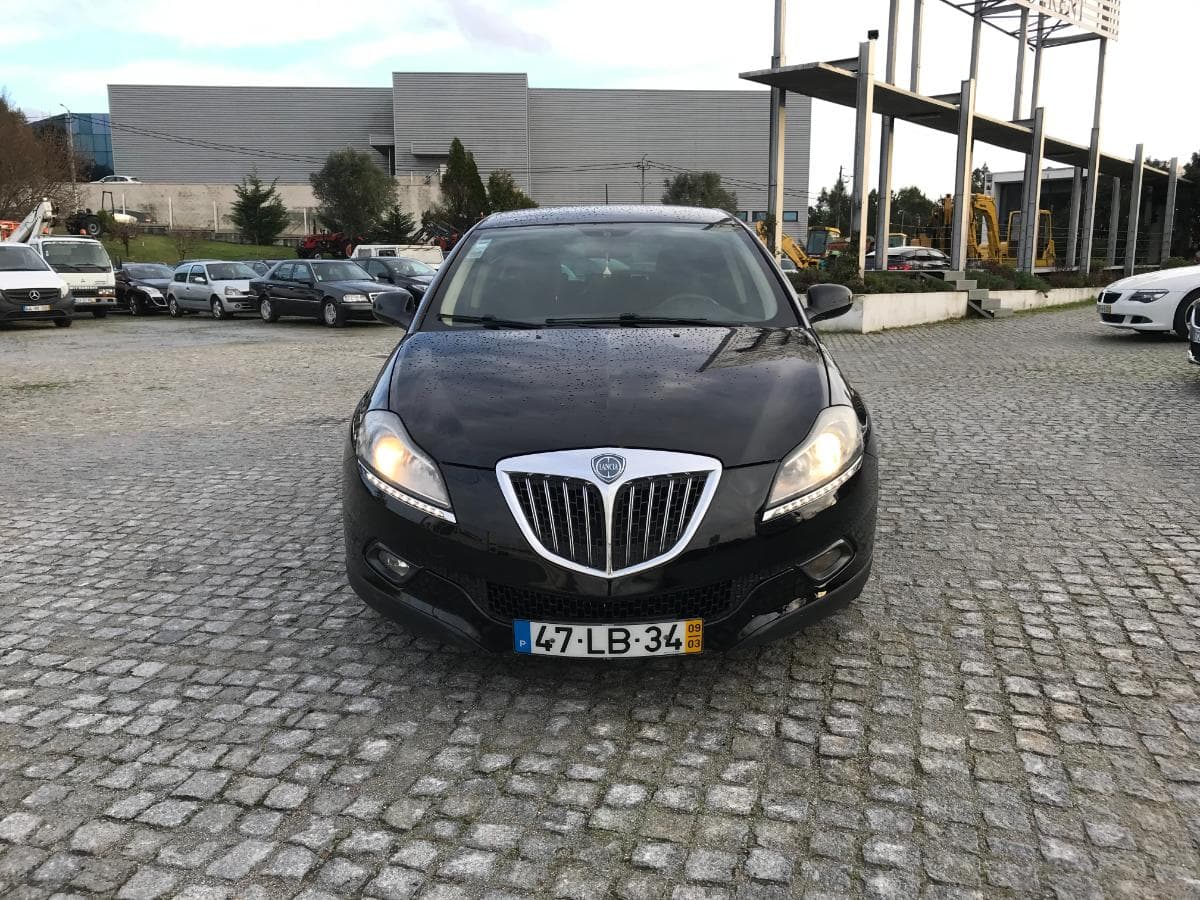 Lancia Delta III 1.6D · Ano 2009 — imagen 2
