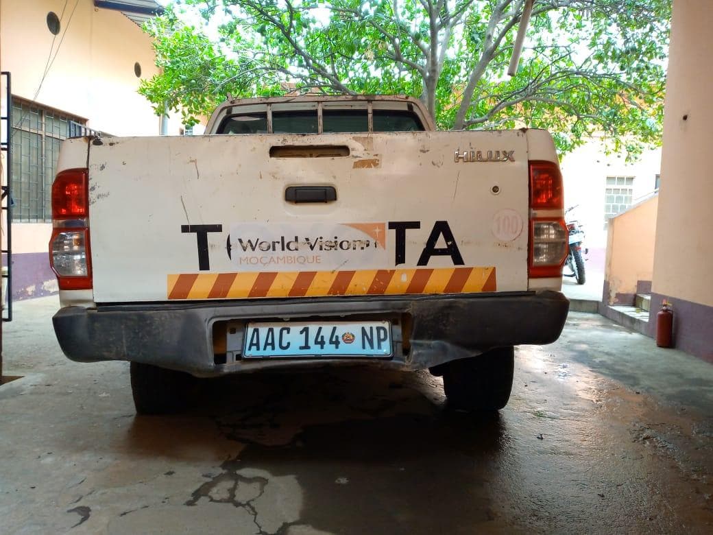 Toyota Hilux · — image 11