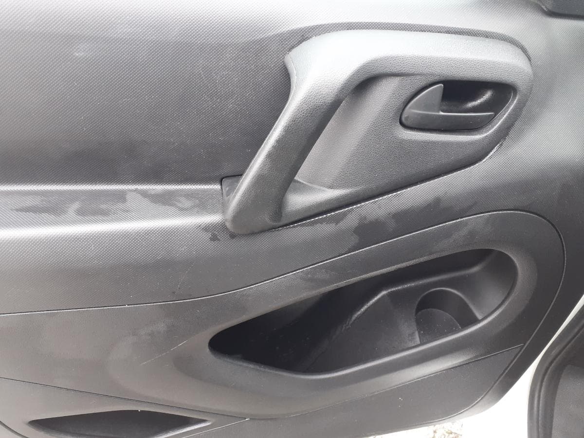 Citroën Berlingo 1.6 BlueHDI · Ano 2012 — imagen 18