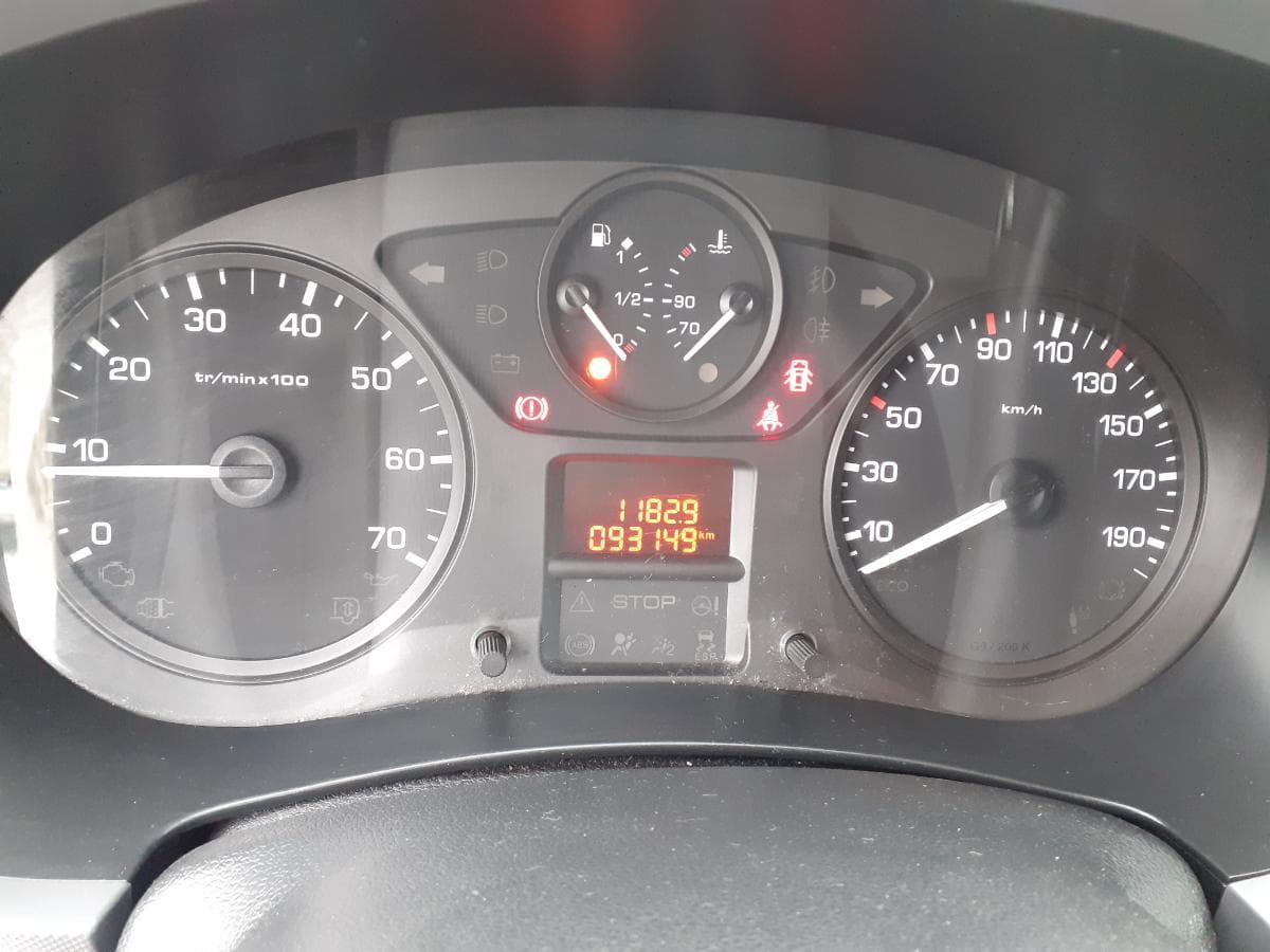 Citroën Berlingo 1.6 BlueHDI · Ano 2012 — imagen 25