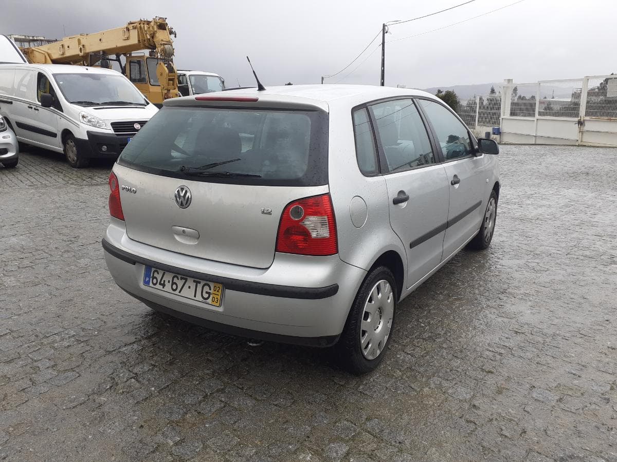 Volkswagen Polo 1.2 · Año 2002 — imagen 4