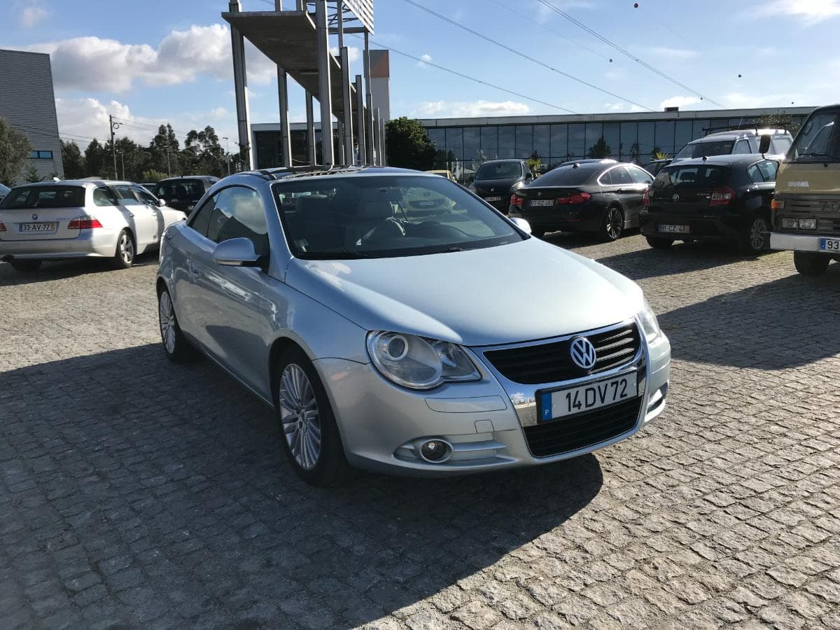 Volkswagen EOS 2.0 FSI Cabrio · Ano 2006 — imagem 1