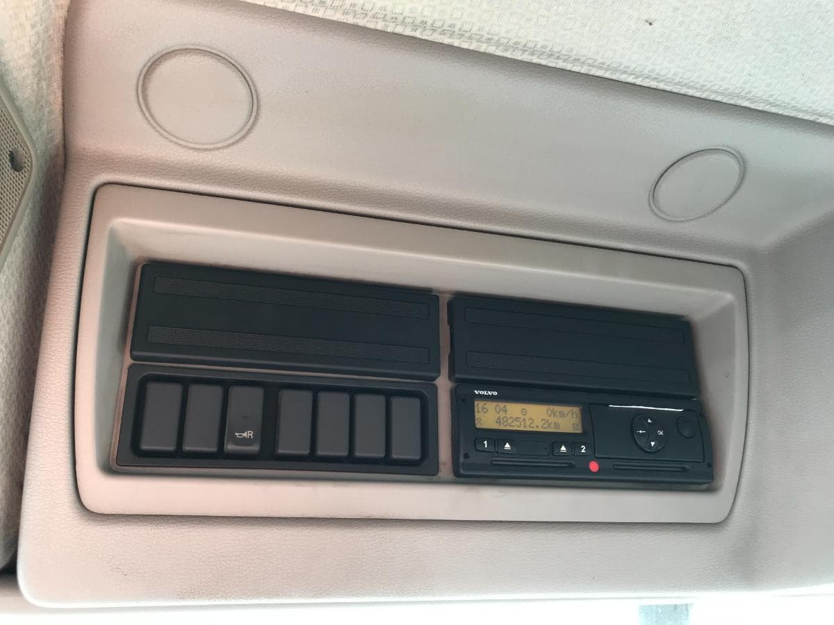 Volvo FL 280 · 18 Toneladas · Ano 2007 — image 19