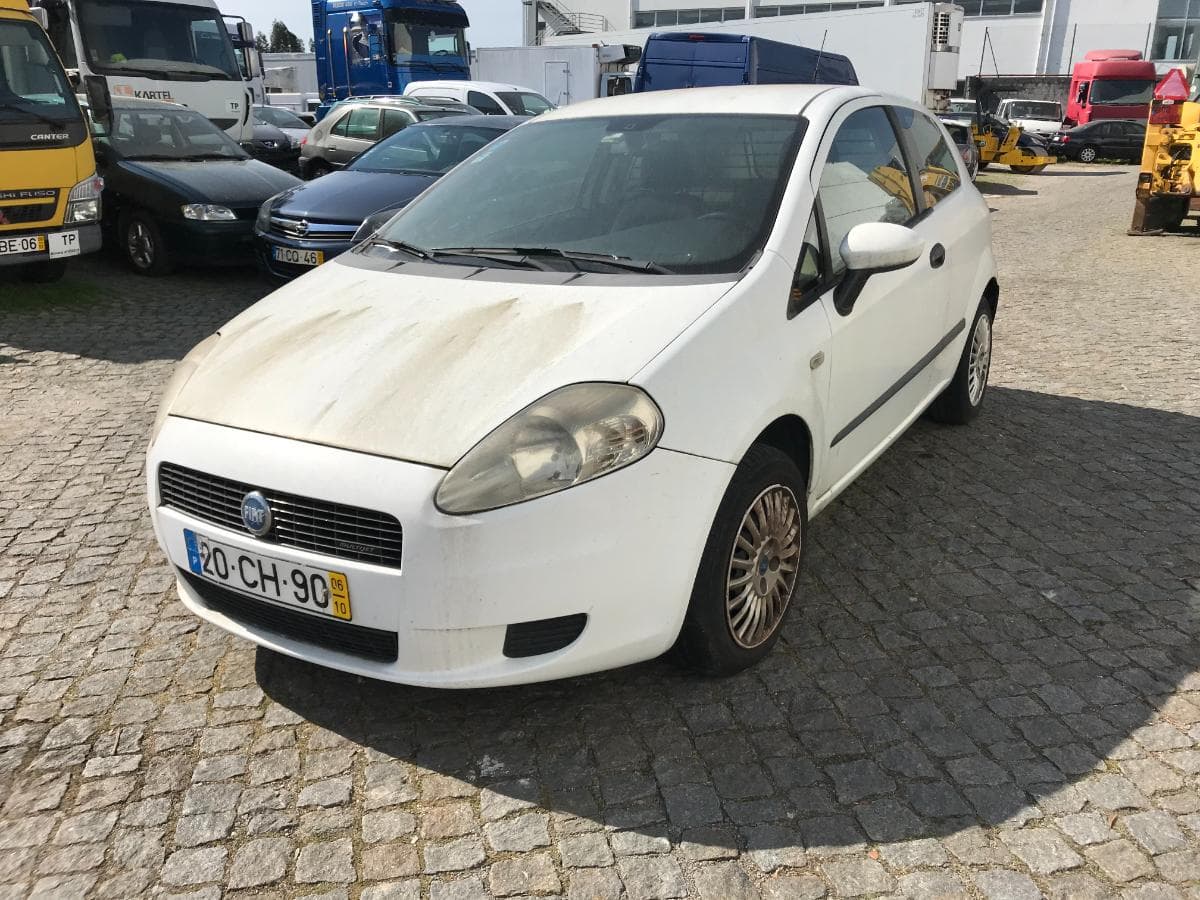 Fiat Punto 1.3 D Multijet — imagen 1