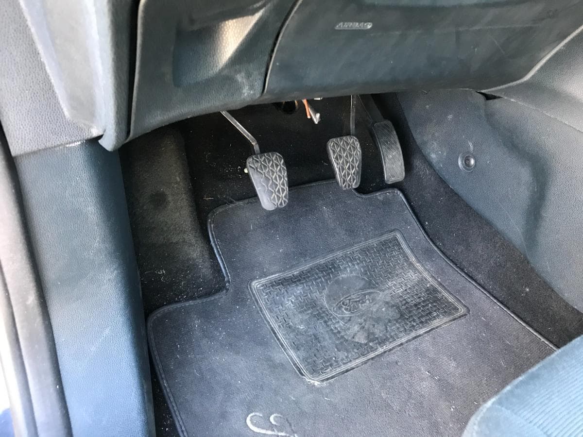 Ford Fiesta 1.4 TDCI · Ano 2009 — imagen 22