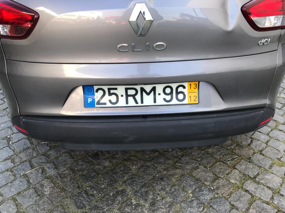 Renault Clio 1.5 DCI · Ano 2013 — image 7