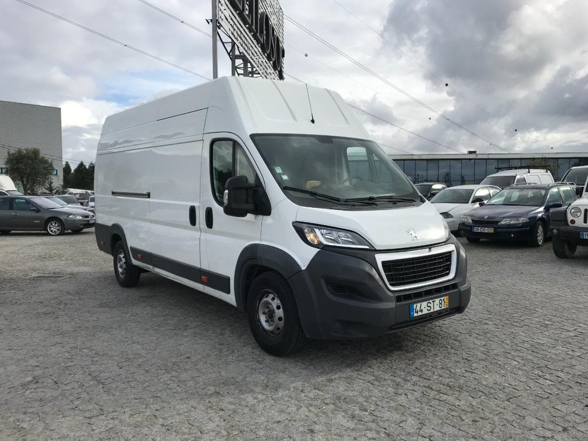 Peugeot Boxer 2.0 HDI · Ano 2017 — image 1