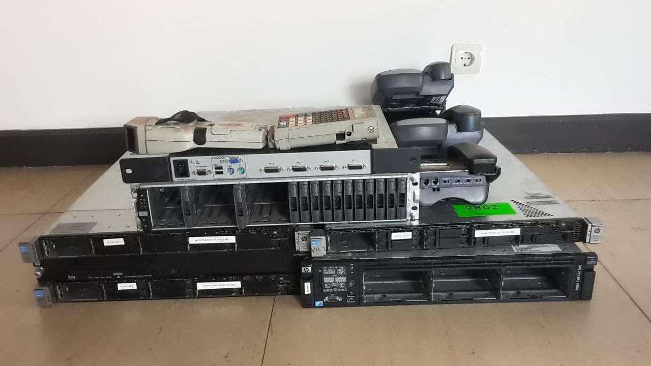 Matériel informatique · — image 1