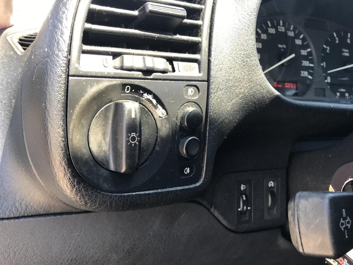 BMW 316 I · Ano 1992 — imagen 13