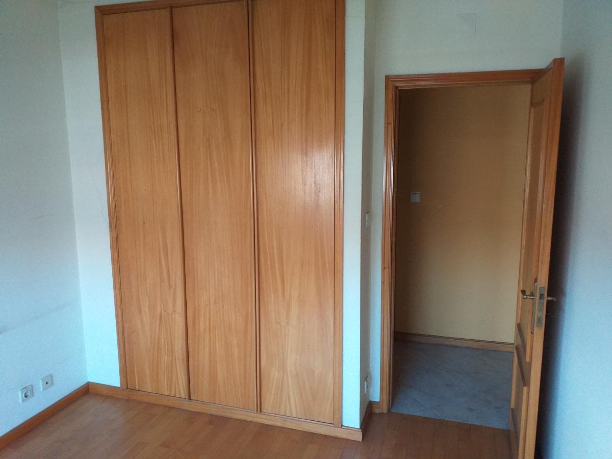 Apartamento T2 + Garagem · São João da Madeira — imagem 9