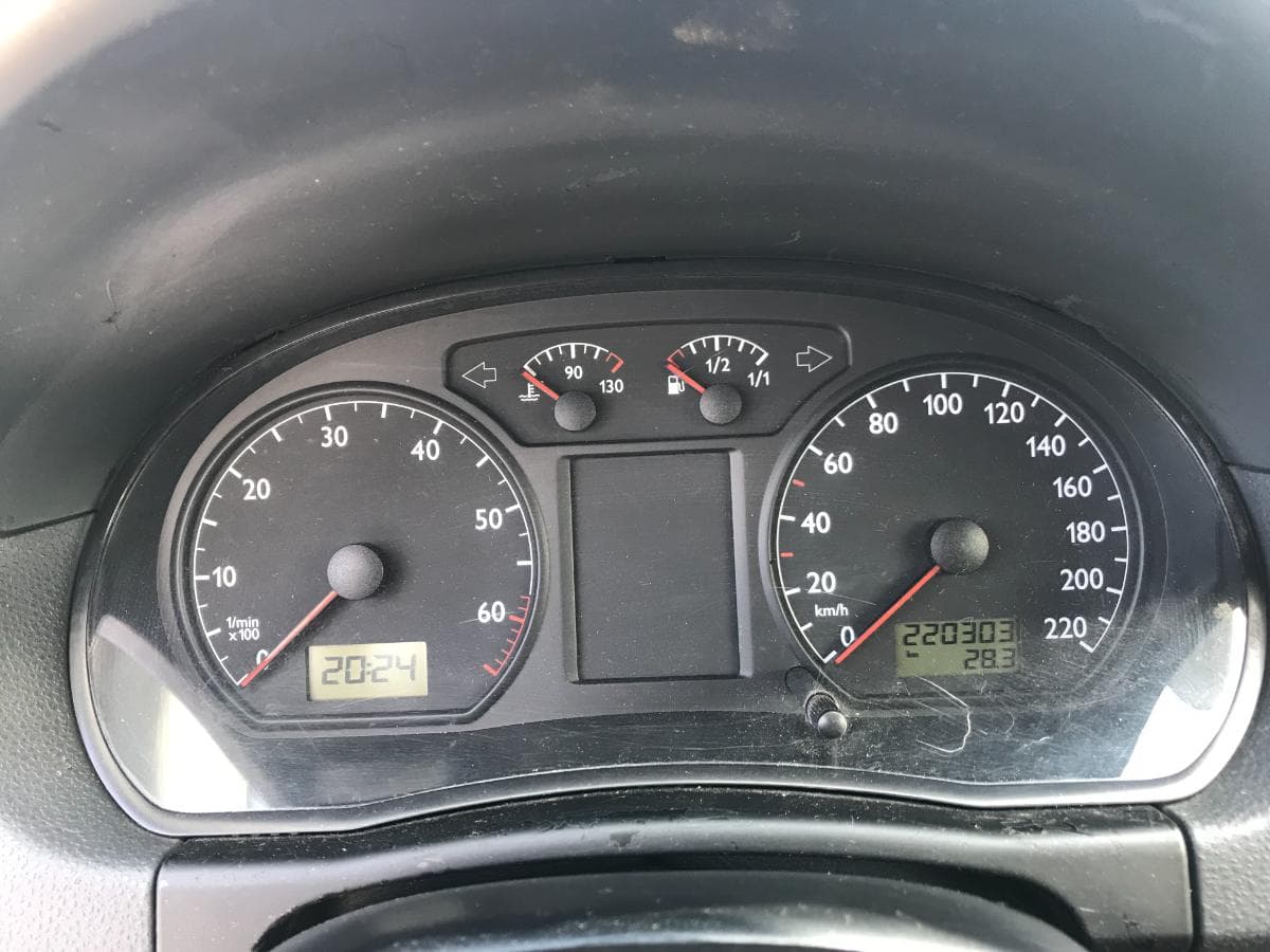Volkswagen Polo 1.2 · Ano 2002 — imagem 18