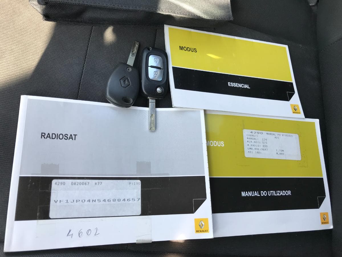 Renault Modus 1.5 DCI · Ano 2012 — imagen 25