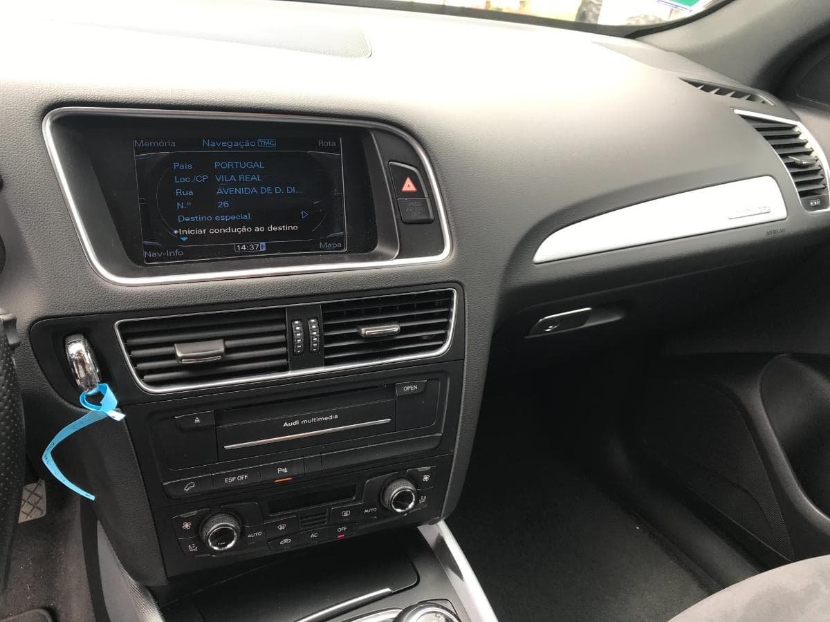 Audi Q5 · Ano 2009 — imagem 18