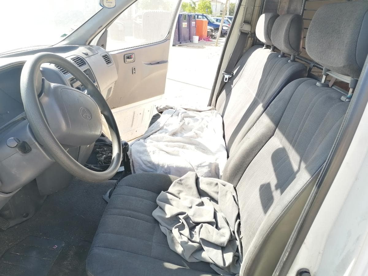 Toyota Hiace — imagem 15