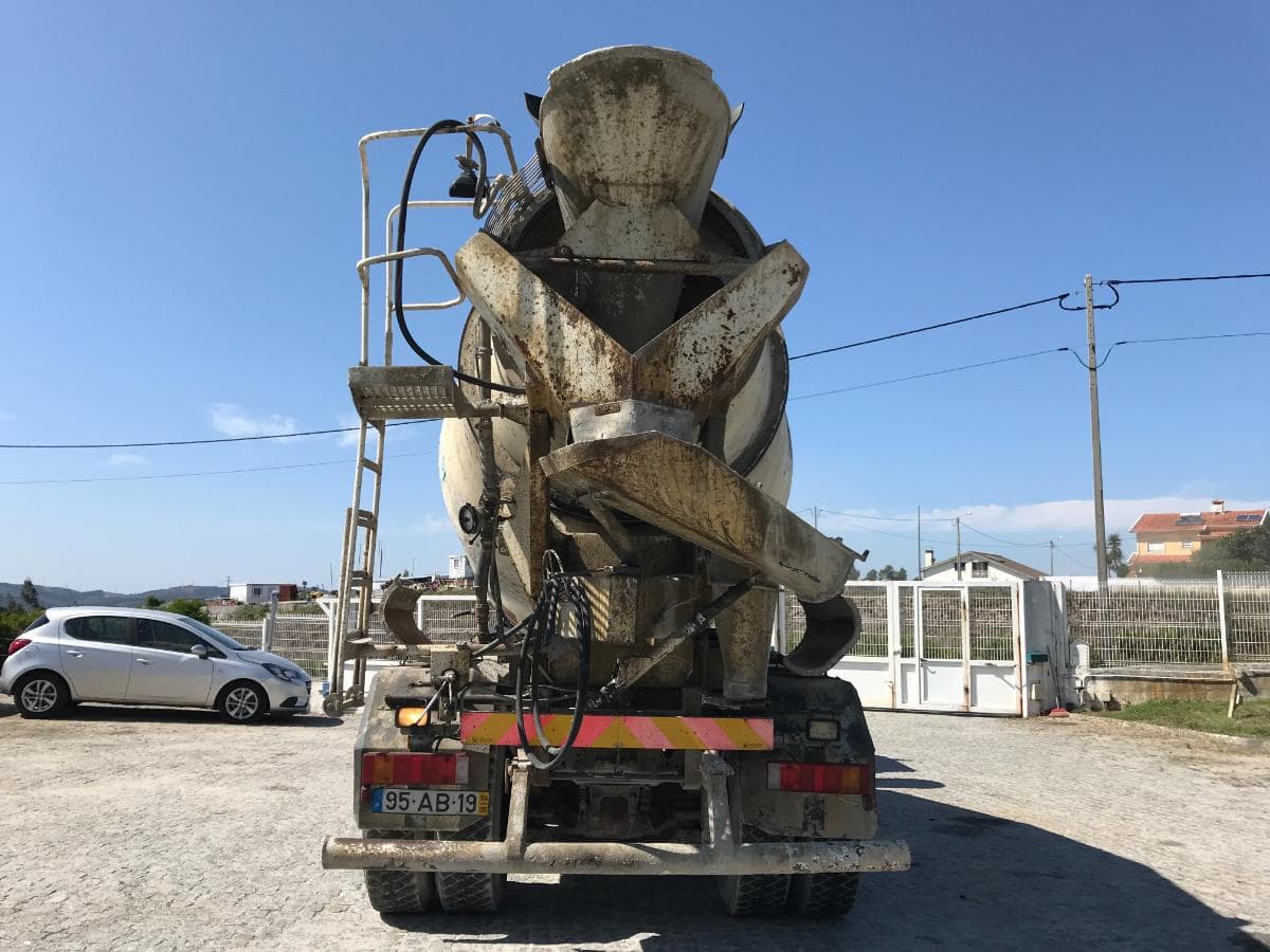 Man 32.322 Betoneira · Ano 1994 — image 5