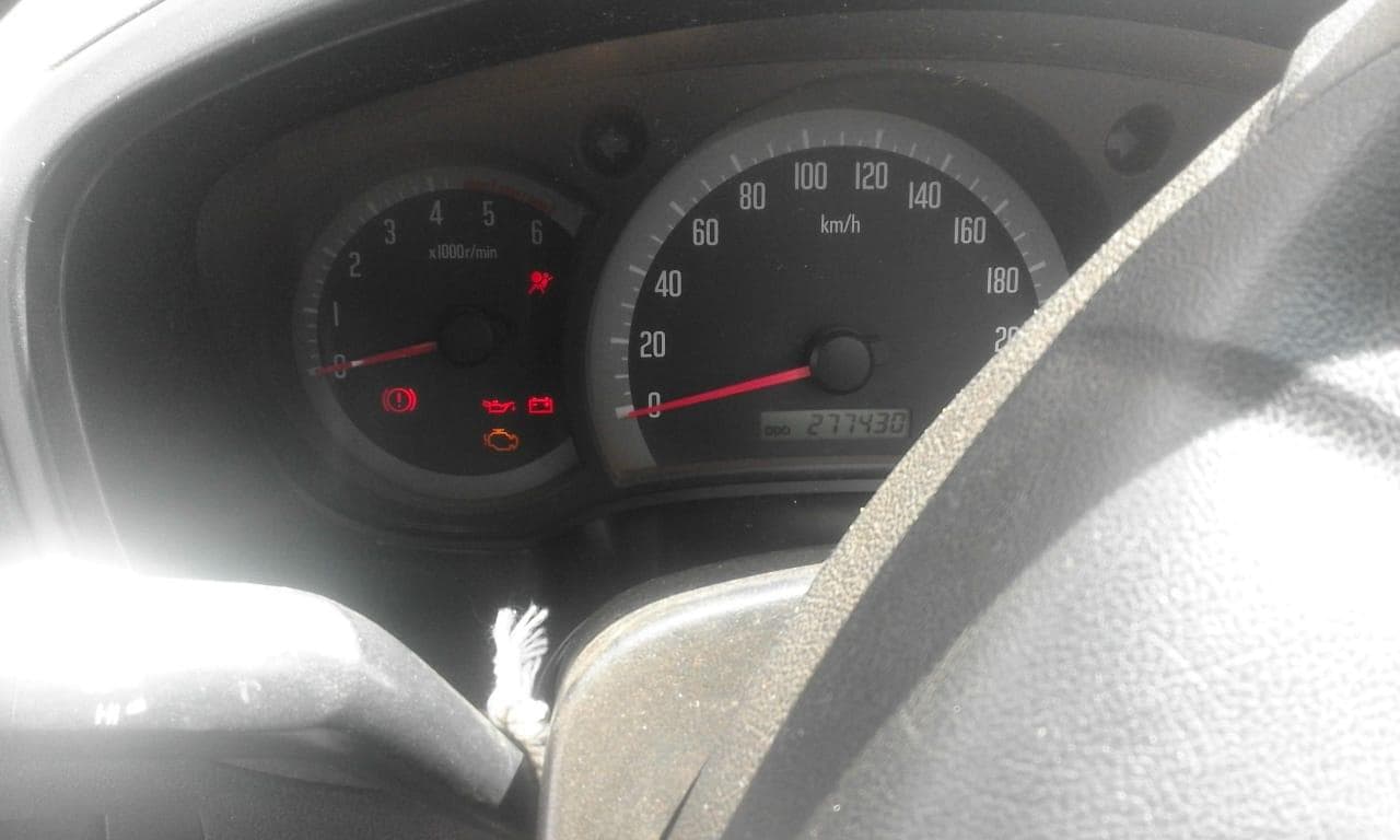 Isuzu KB 250D · — imagen 13