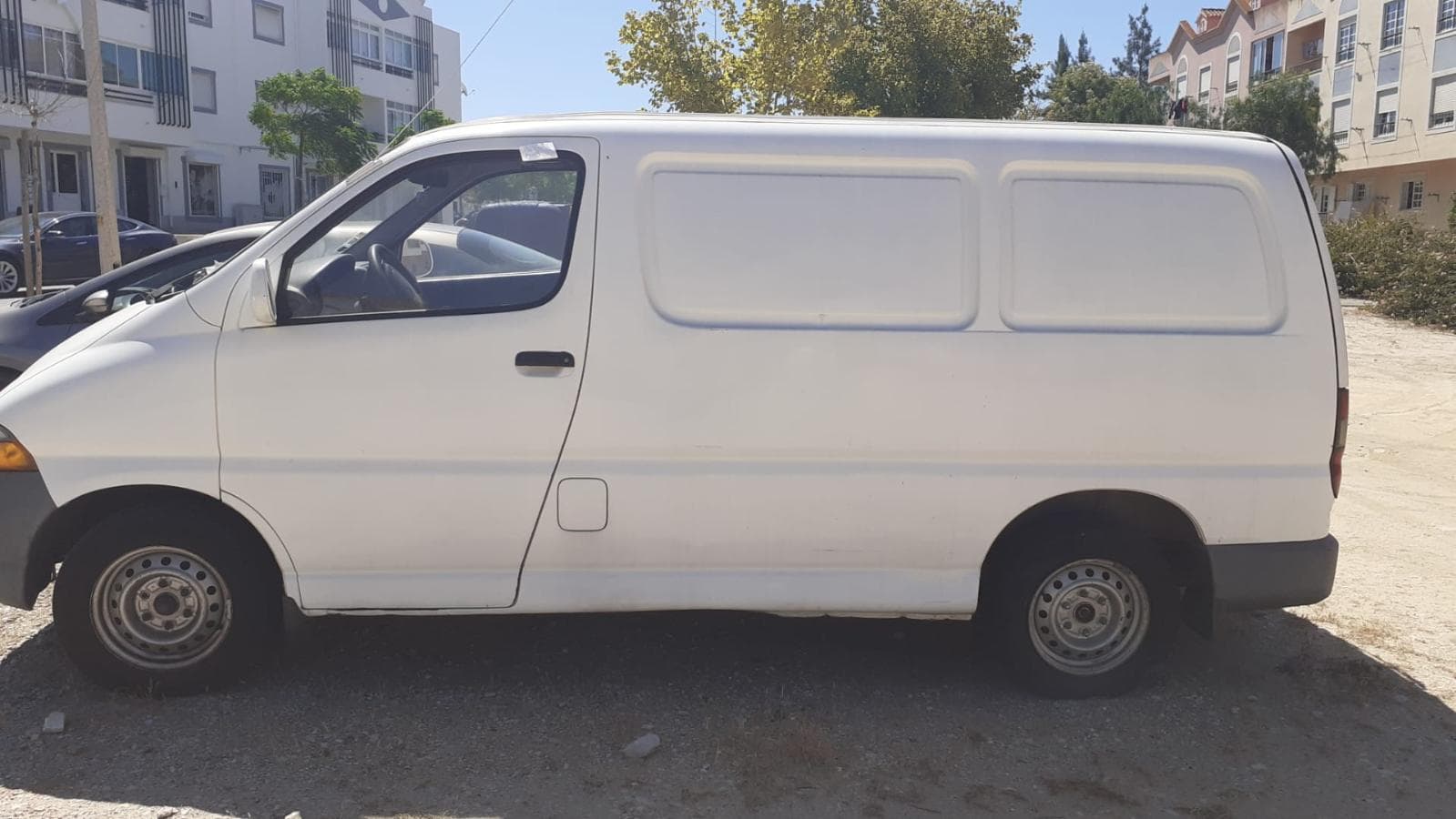 Toyota Hiace — imagem 5