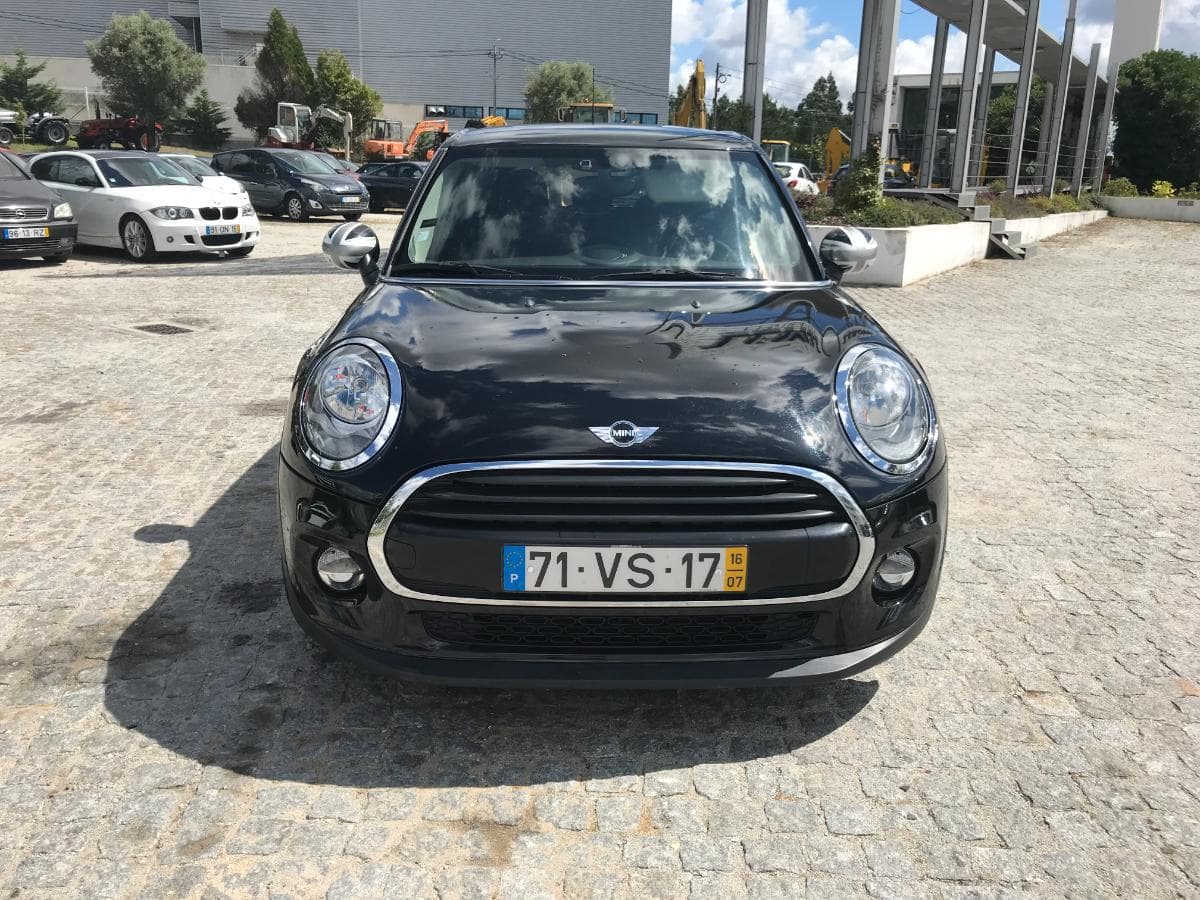 Mini Cooper D · Ano 2016 — imagen 2