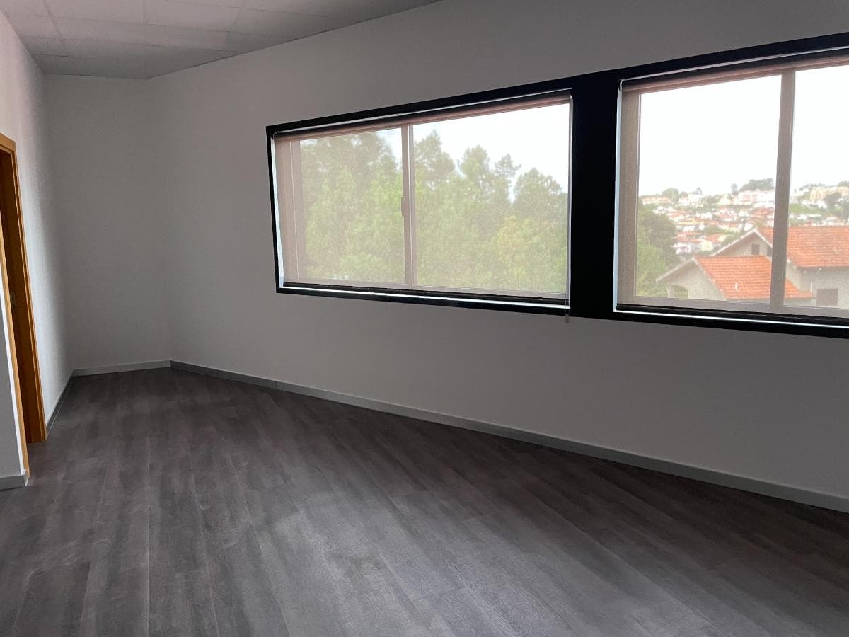 Estabelecimento Comercial · Santa Maria da Feira — imagem 7