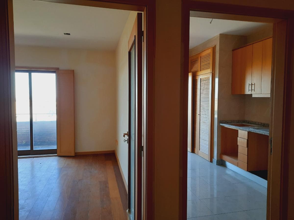 Apartamento T2 c/ Lugar de Garagem · Vila Nova de Gaia — image 7