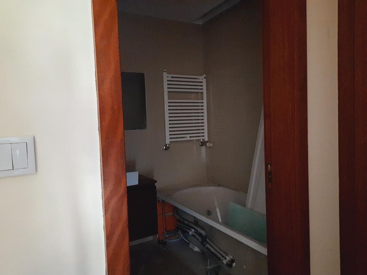 Apartamento T3 com 2 Lugares de Garagem · Trofa — imagem 13