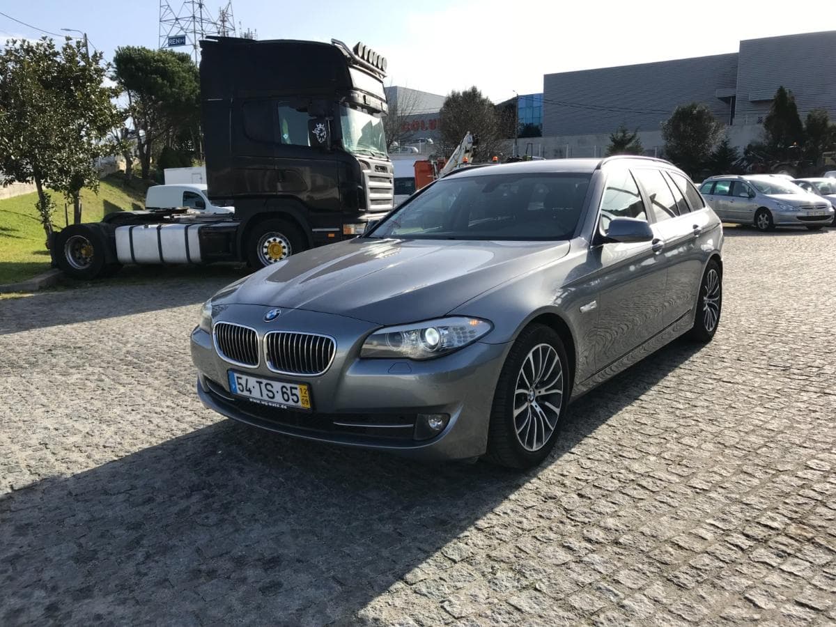 BMW 530D Touring · Ano 2012 — imagen 8