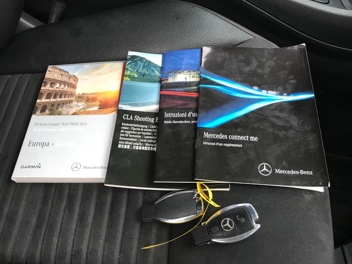 Mercedes-Benz CLA 200 CDI · Ano 2015 — image 31