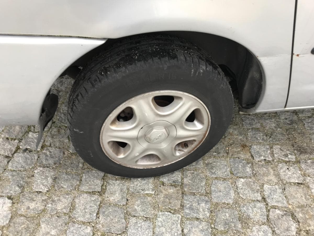 Ford Galaxy · Ano 1998 — image 21