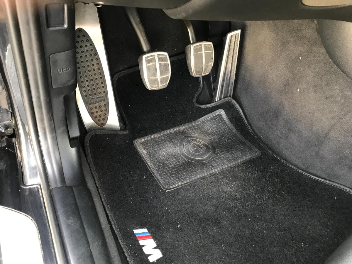 BMW 118D · Ano 2010 — imagen 32