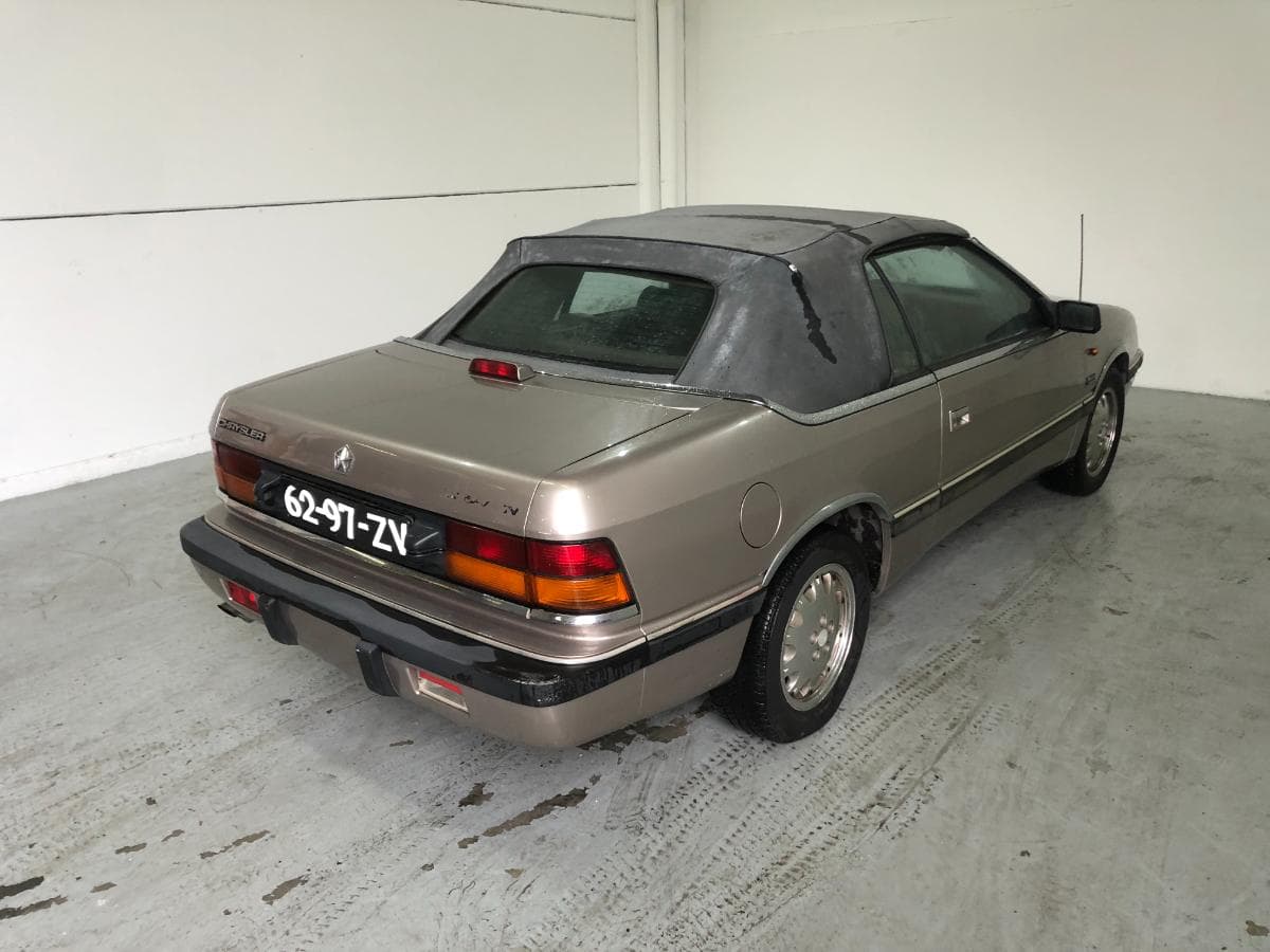 Chrysler Le Baron · Ano 1989 — imagen 12