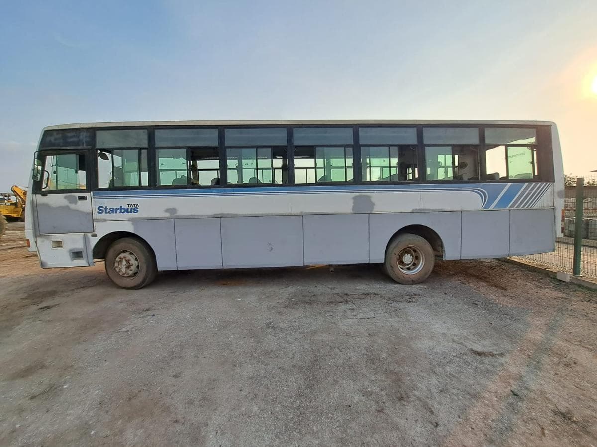 Autocarro TATA de 60 a 69 Lugares · Viana — image 5
