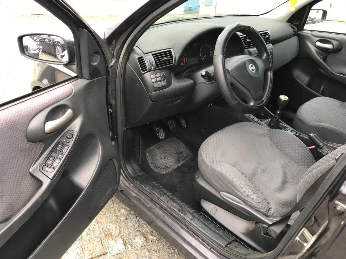 Fiat Stilo 1.2 16v · Ano 2003 — imagem 19