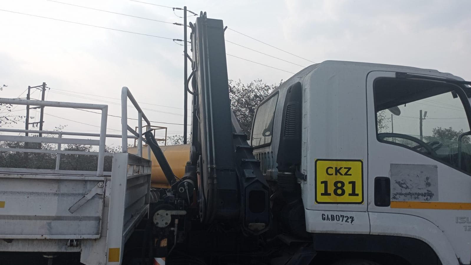 Isuzu F-Senes · — image 10