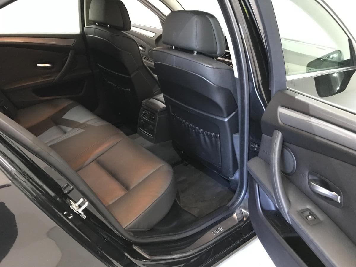 BMW 525 3.0i · Ano 2009 — imagen 25