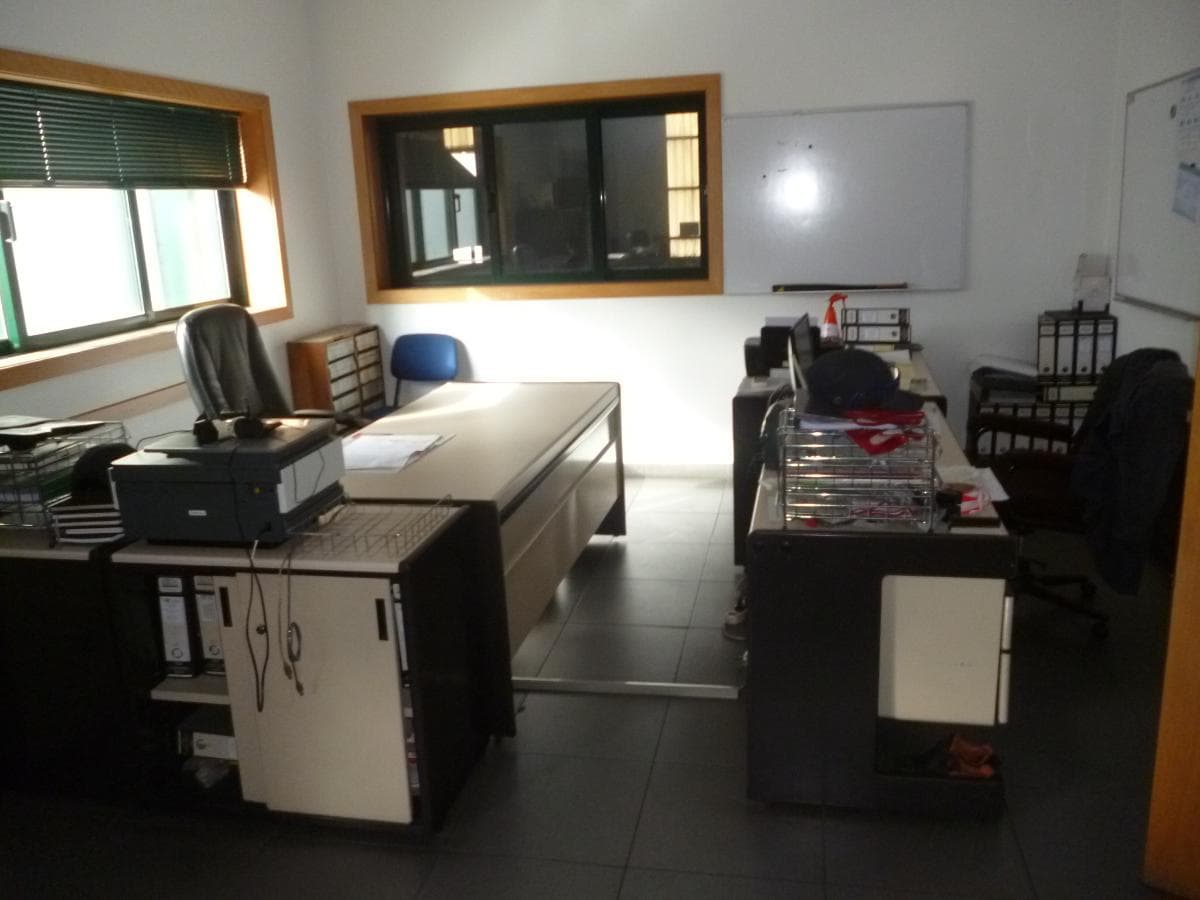 Estabelecimento Comercial · Transformação, reciclagem e refinação de alumínios e outros resíduos · Viana do Castelo — imagem 1