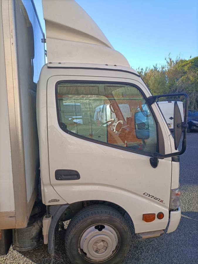 Toyota Dyna 35.33 D4D · Ano 2009 · Plataforma Elevatória — imagen 5