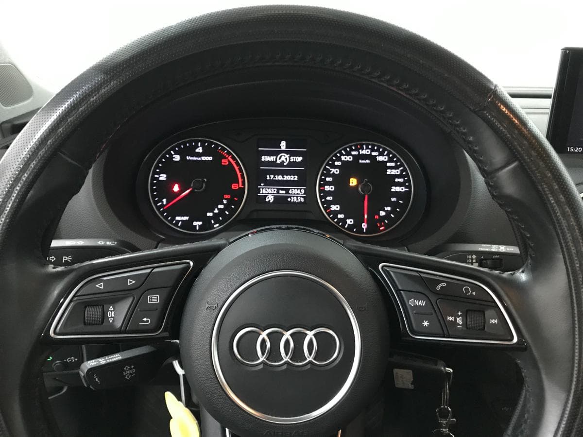 Audi A3 1.6TDI · Ano 2017 — image 40