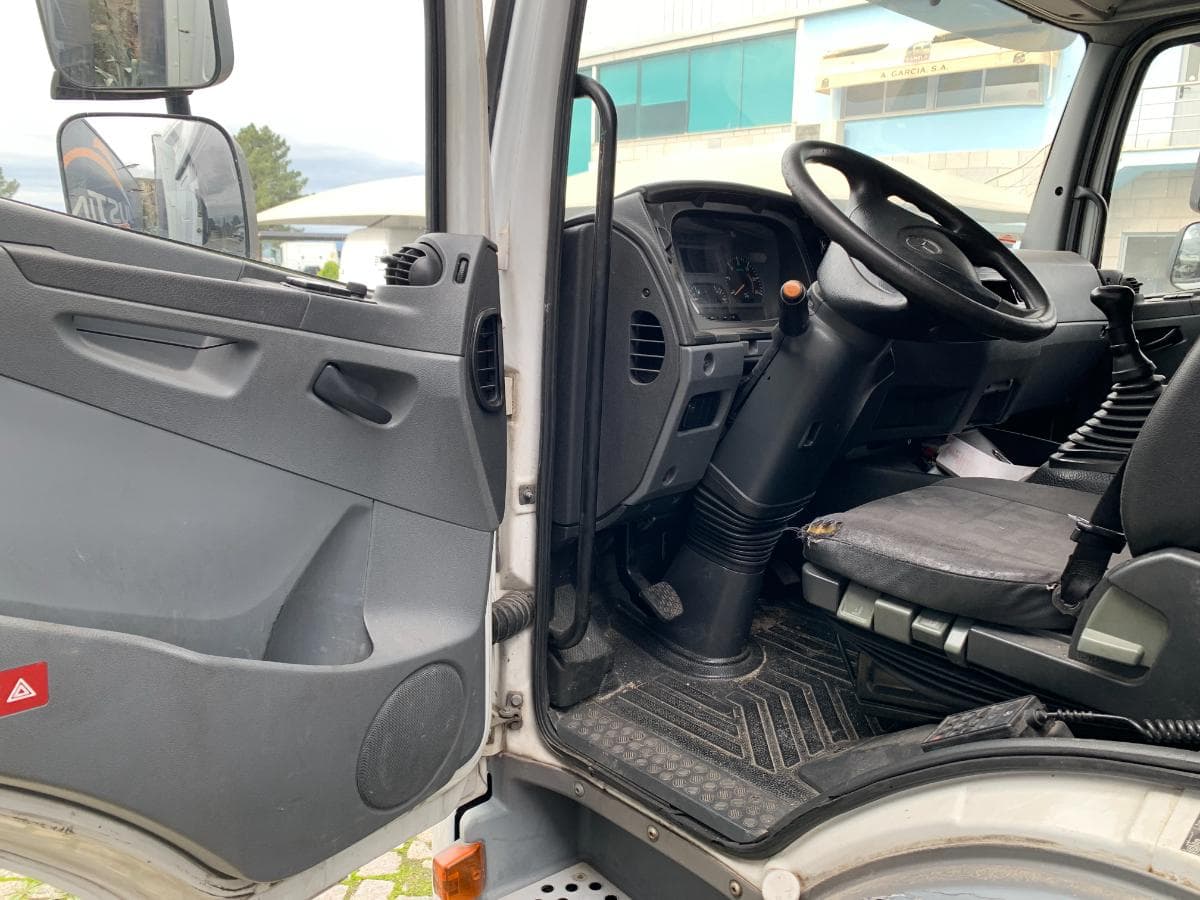 Mercedes-Benz Atego 1529 — imagem 15