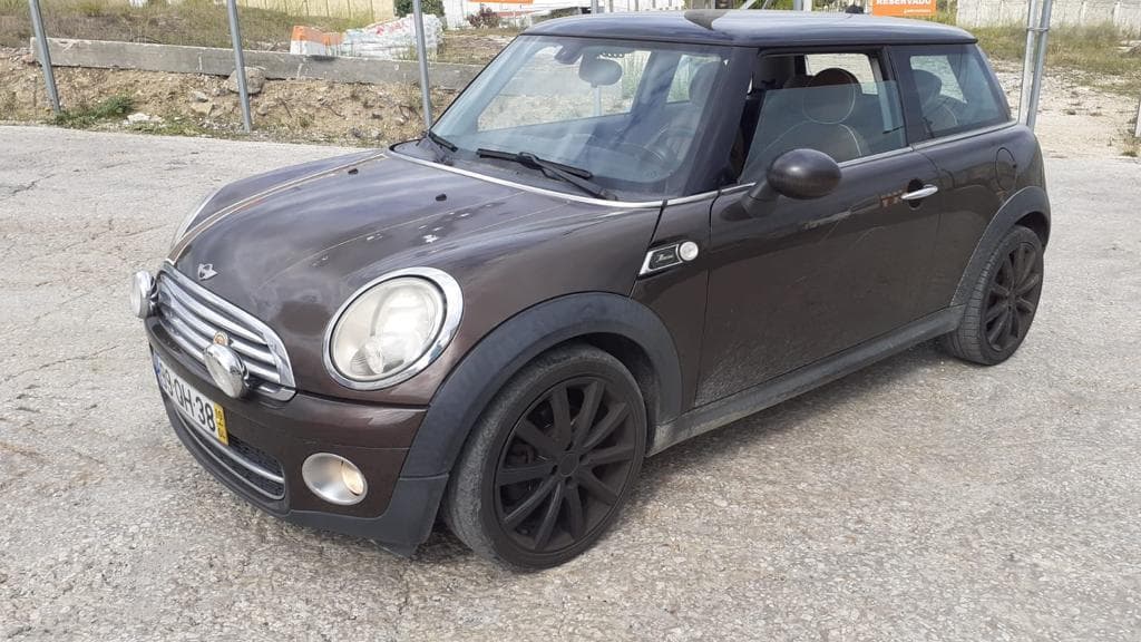 Mini Cooper D · Ano 2010 — imagem 1