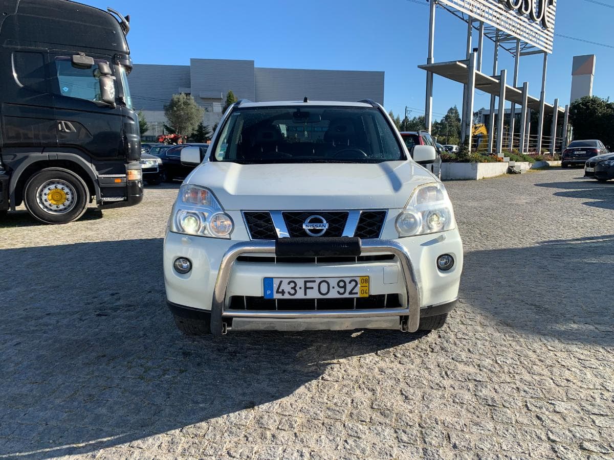 Nissan X-Trail 2.0 DCI · Ano 2008 — imagen 2