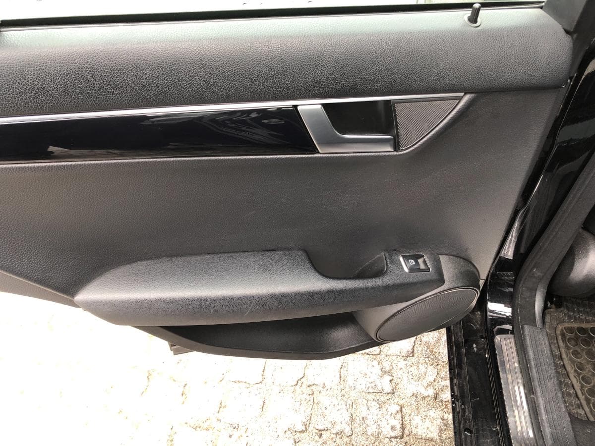 Mercedes-Benz C200 CDI · Ano 2012 — imagen 33