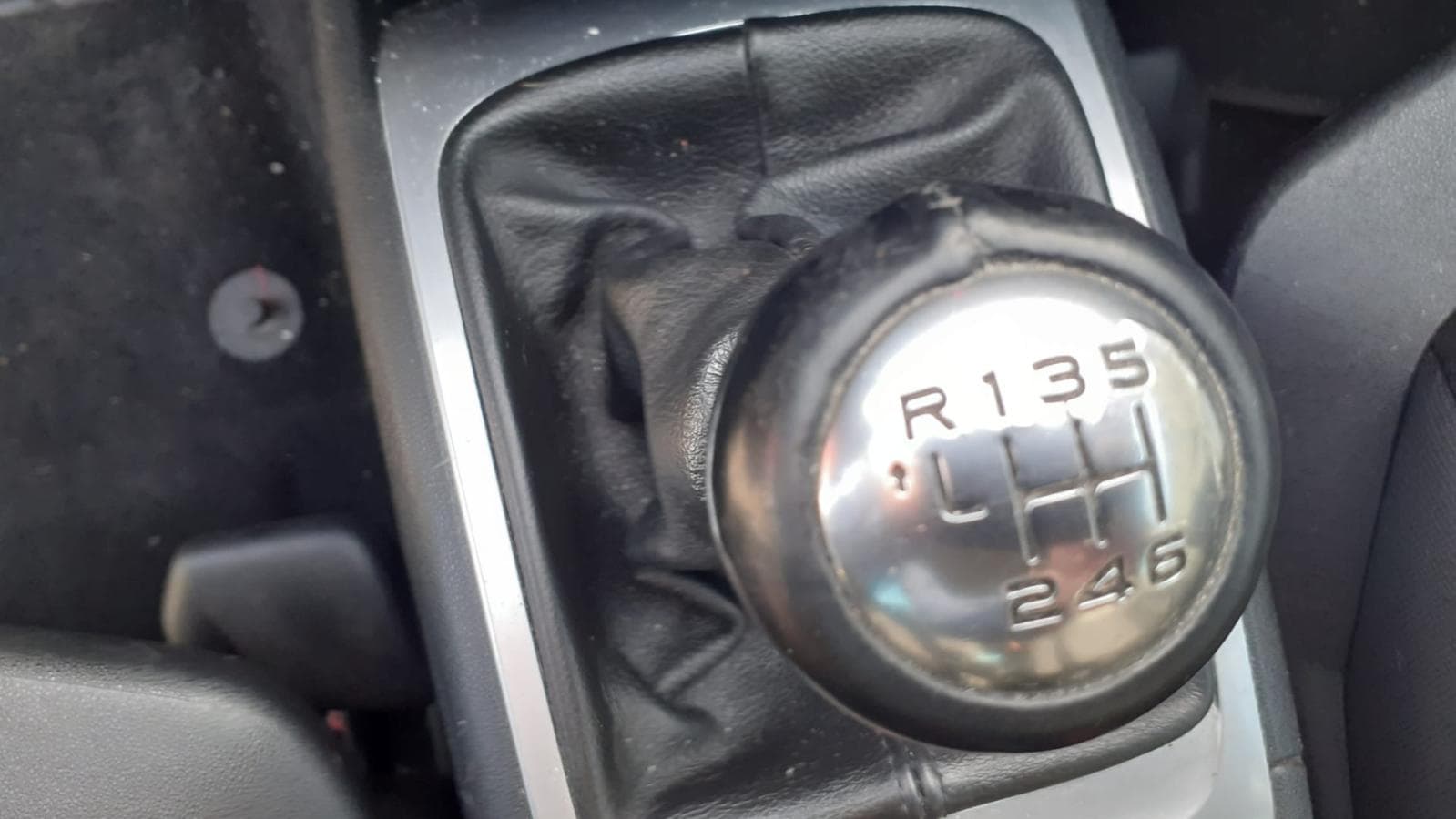 Citroën C4 Grand Picasso 1.6 Hdi · Ano 2014 — imagem 20