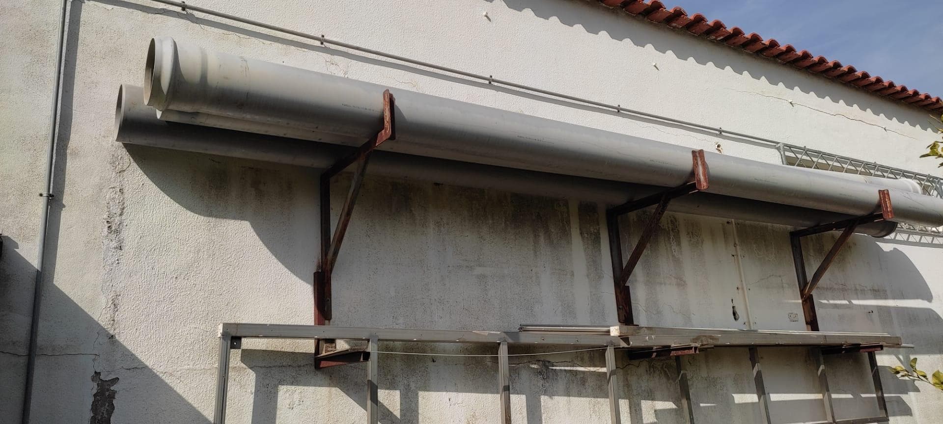 Piscinas · Sanitários · Racks · Equipamento de Escritório — image 103