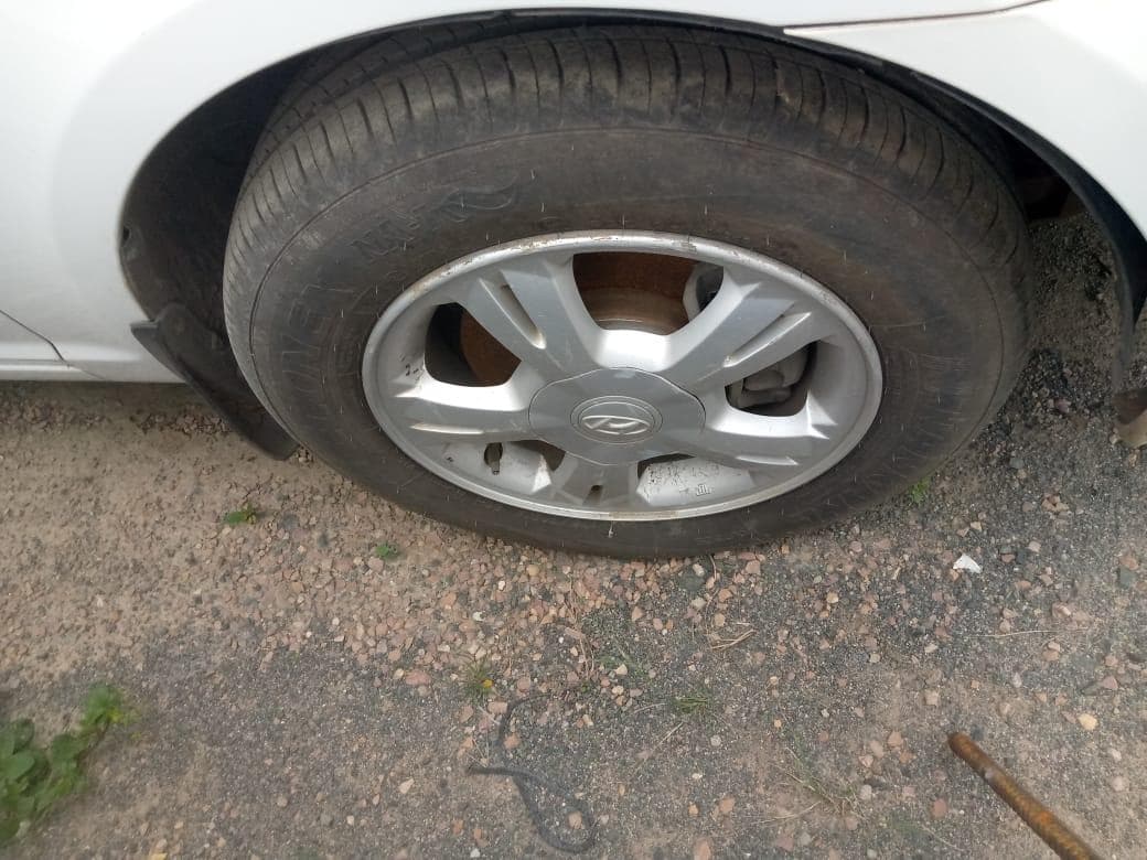 Hyundai Accent · — imagen 6