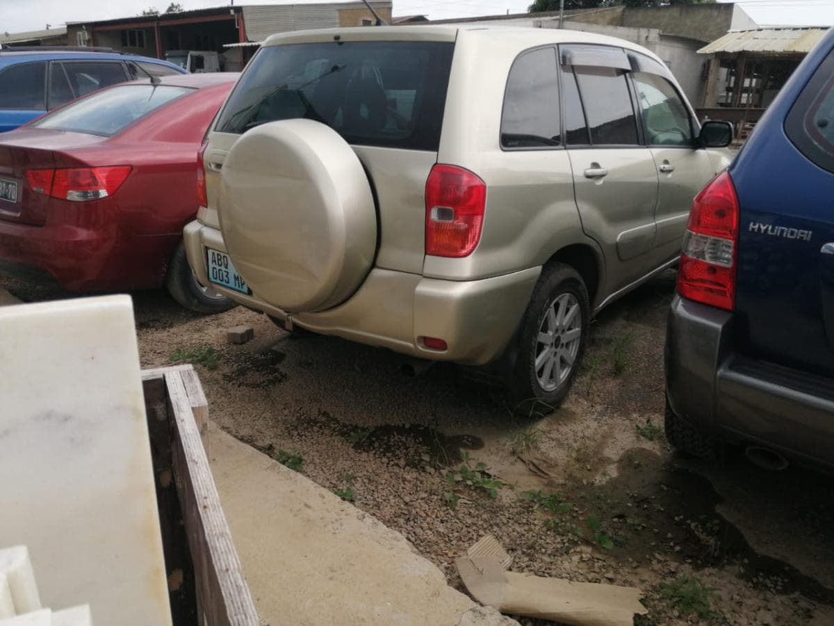 Toyota Rav4 · — imagem 8