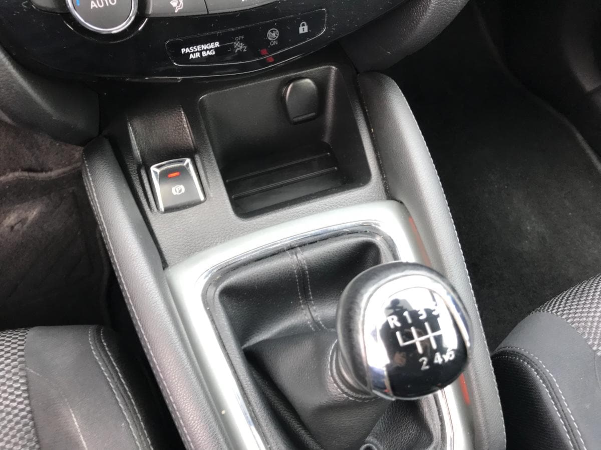 Nissan Qashqai 1.5DCI · Ano 2015 — image 20