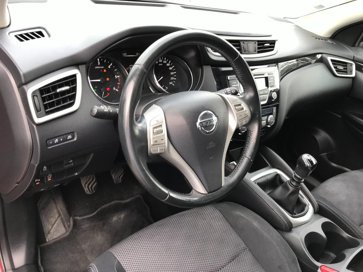 Nissan Qashqai 1.5DCI · Ano 2015 — image 14